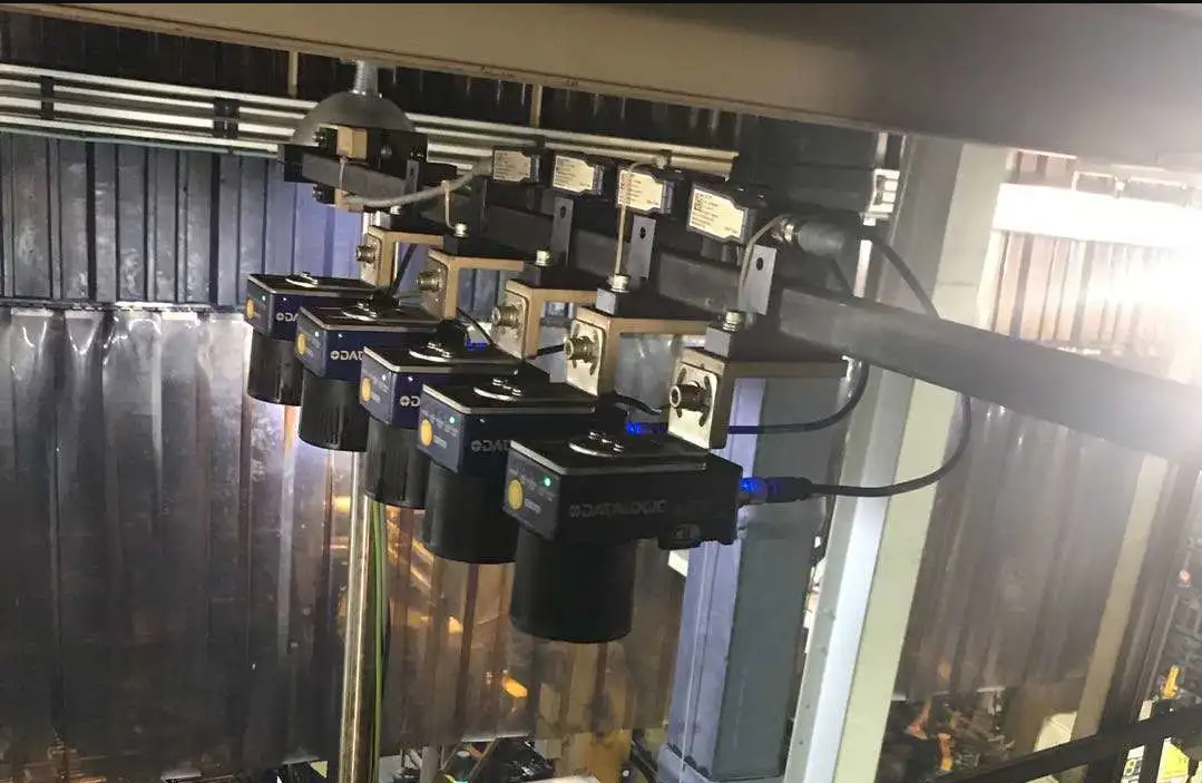 Datalogic得利捷Matrix 410N读码器，高效检测汽车部件